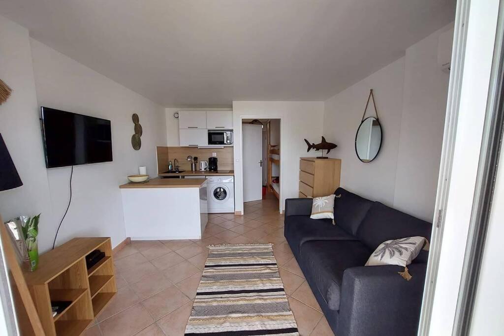 Magnifique Studio A 50M De La Plage De Cavaliere - Studio Tamarindo Le Lavandou Exteriör bild