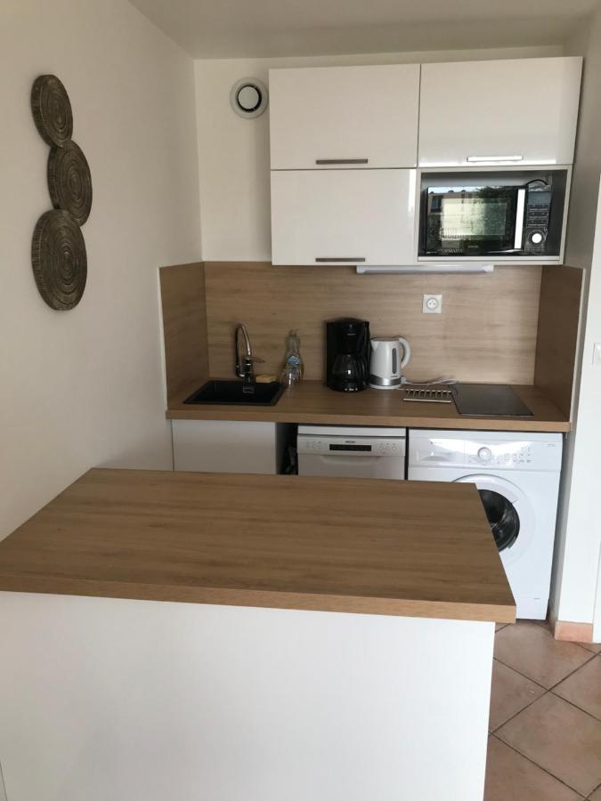 Magnifique Studio A 50M De La Plage De Cavaliere - Studio Tamarindo Le Lavandou Exteriör bild